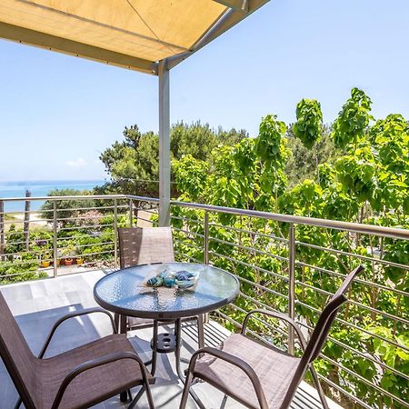 Casa Di Mare - Studios And Apartments On The Beach Vasilikí Exterior foto